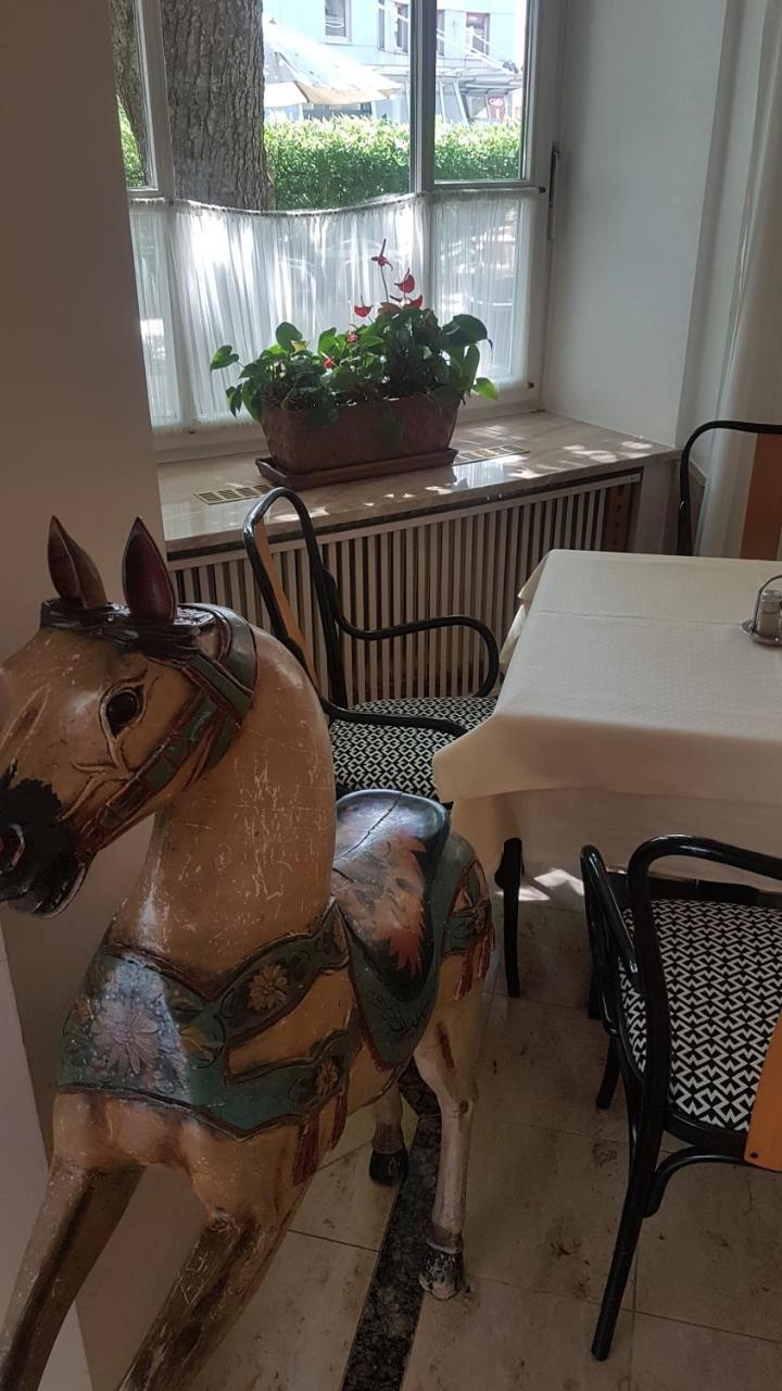 Hotel Csejtei Feldbach  Zewnętrze zdjęcie